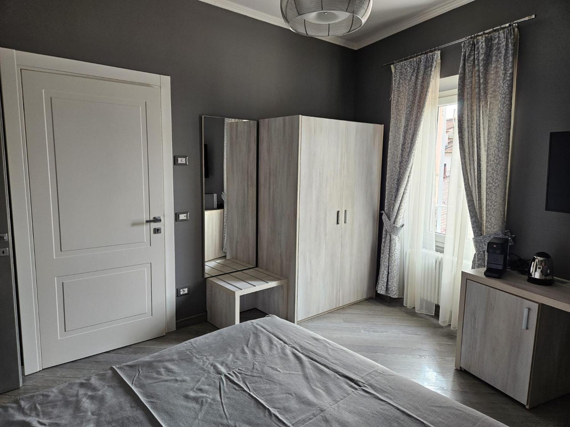 Prima Fila Premium Guest House Sanremo Bagian luar foto