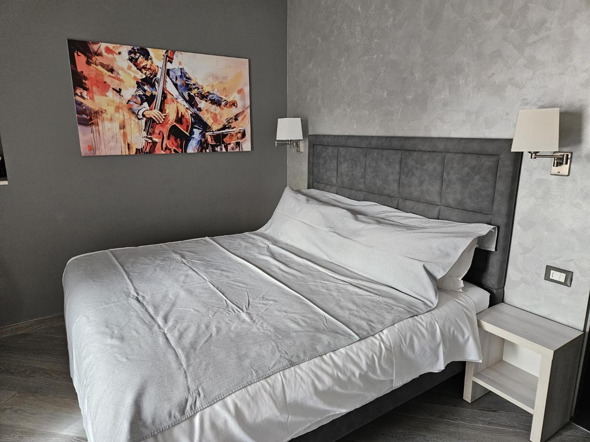 Prima Fila Premium Guest House Sanremo Bagian luar foto