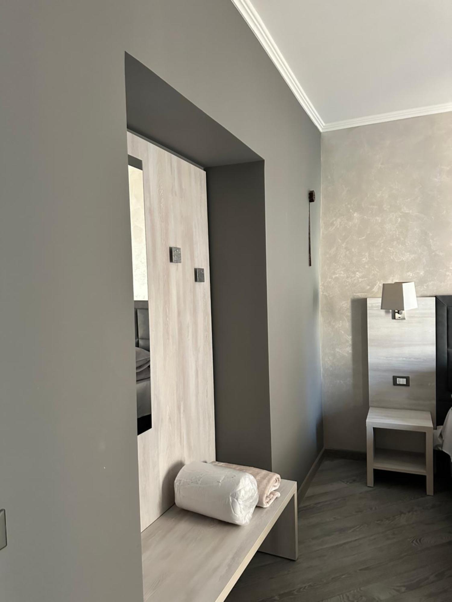 Prima Fila Premium Guest House Sanremo Bagian luar foto
